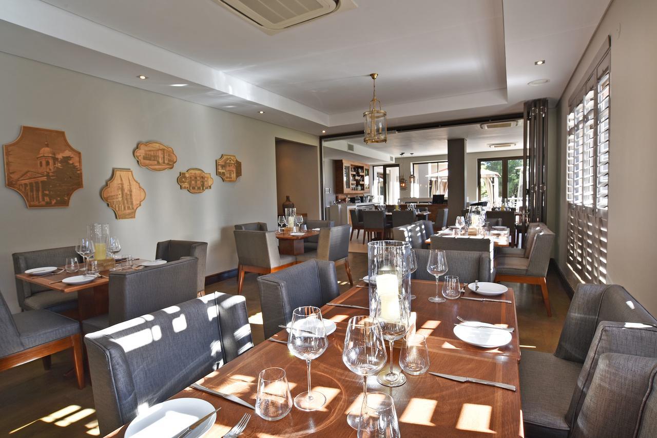 Tredenham Boutique Hotel Bloemfontein Exterior photo The interior of the restaurant